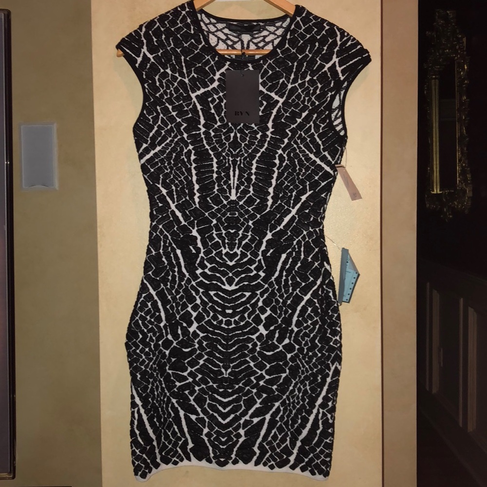 RVN  size M dress bodycon